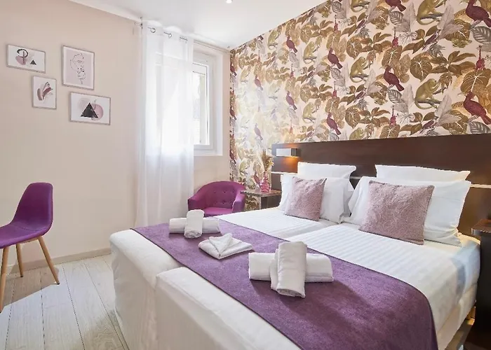 Du Vieux Port Otel Saint-Raphaël