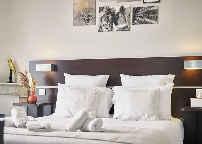 Du Vieux Port Otel