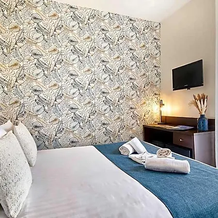 Otel Du Vieux Port 3*